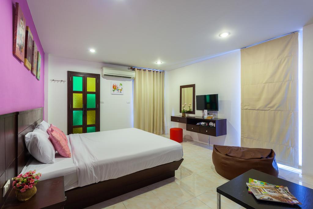 Islanda Boutique Hotel Patong Exteriör bild