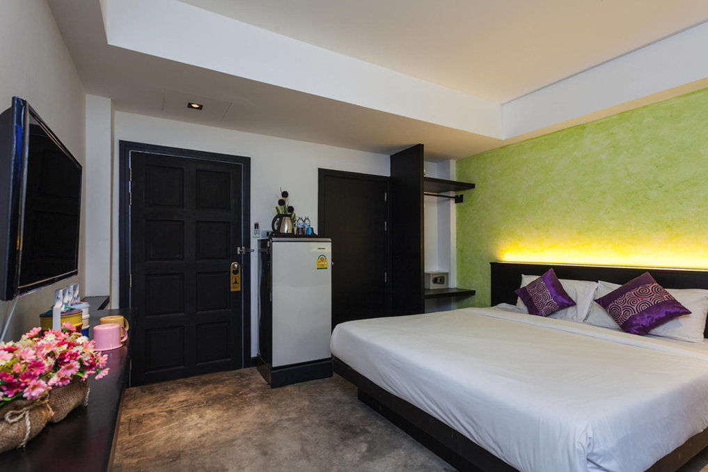 Islanda Boutique Hotel Patong Exteriör bild